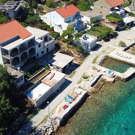 Apartments By The Sea Kneza, Korcula - 9166 Pupnat 외부 사진